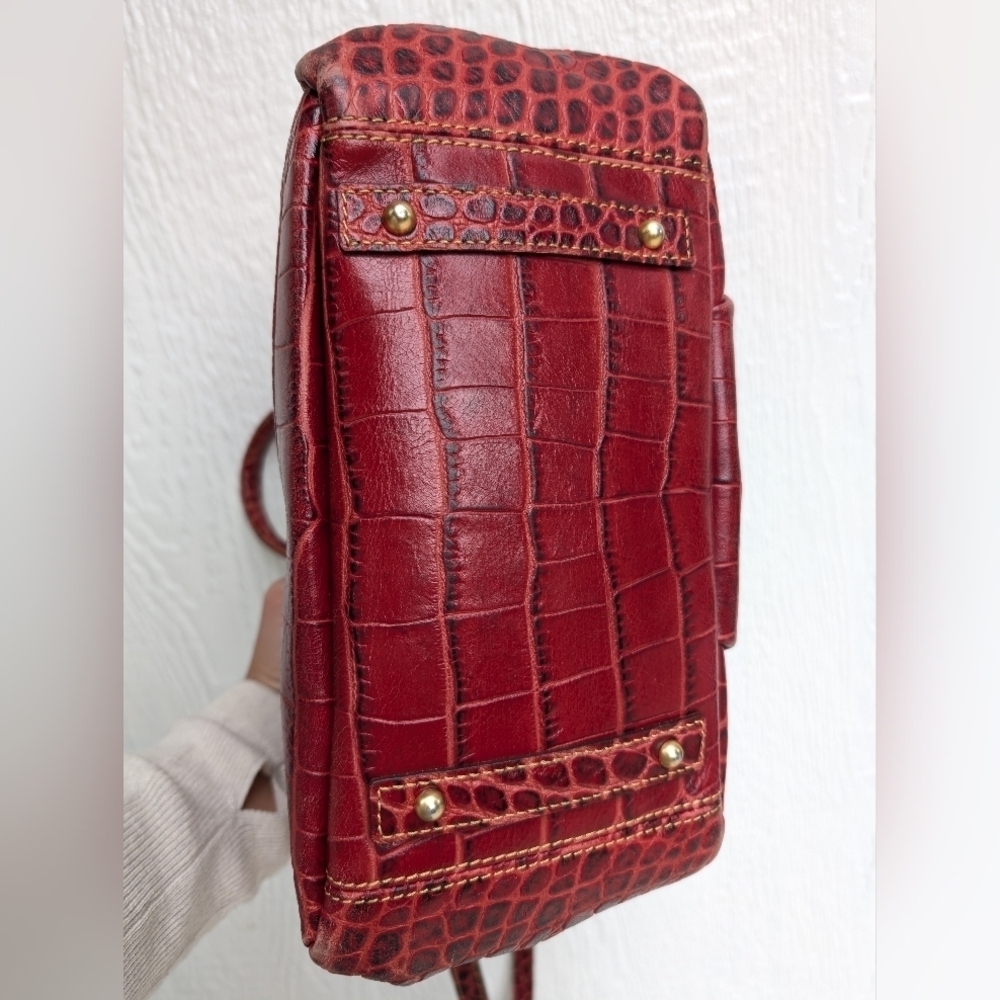 Dooney & Bourke Campbell Croco Embossed Leather Satchel With Matching Wallet - Picture 6 of 15